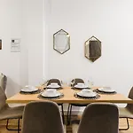 Apartamento Macarena Junto A La Basilica De La Macarena